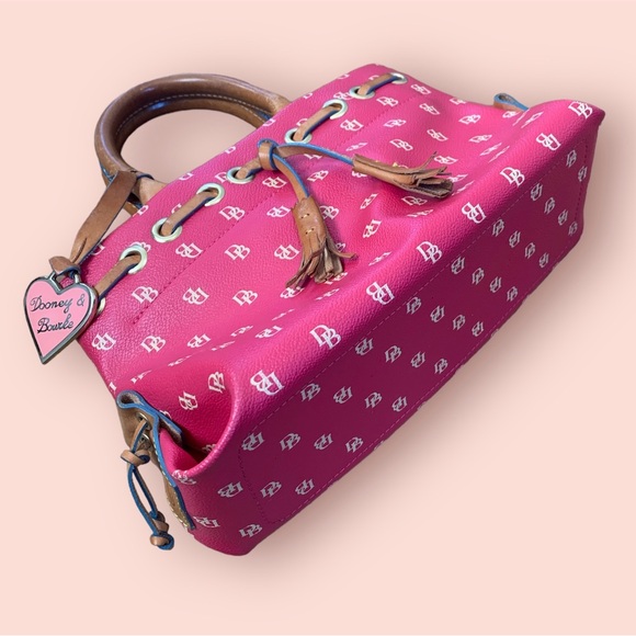 Dooney and Bourke genuine Leather purse-Pink S - Picture 2 of 7